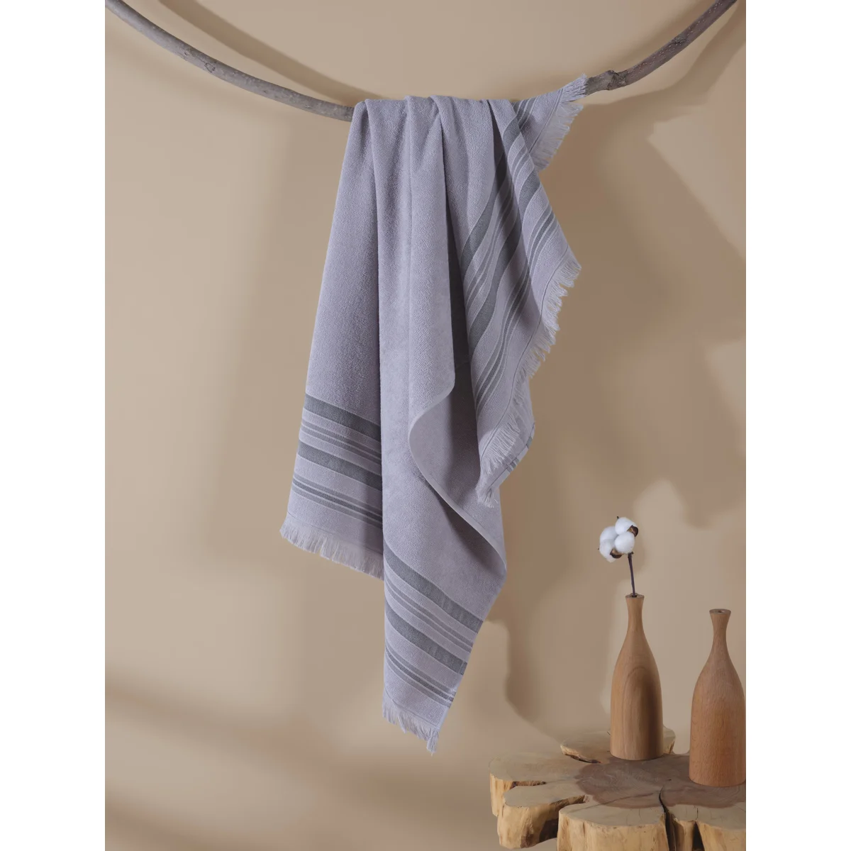 Manamo Sapphire Bath Towel Bamboo/Cotton Metal Grey Peshterry 75x150 cm