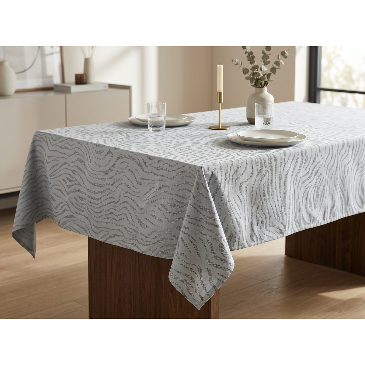 Manamo Zebra Table Cloth Polyester Grey Jacquared 140x250 cm