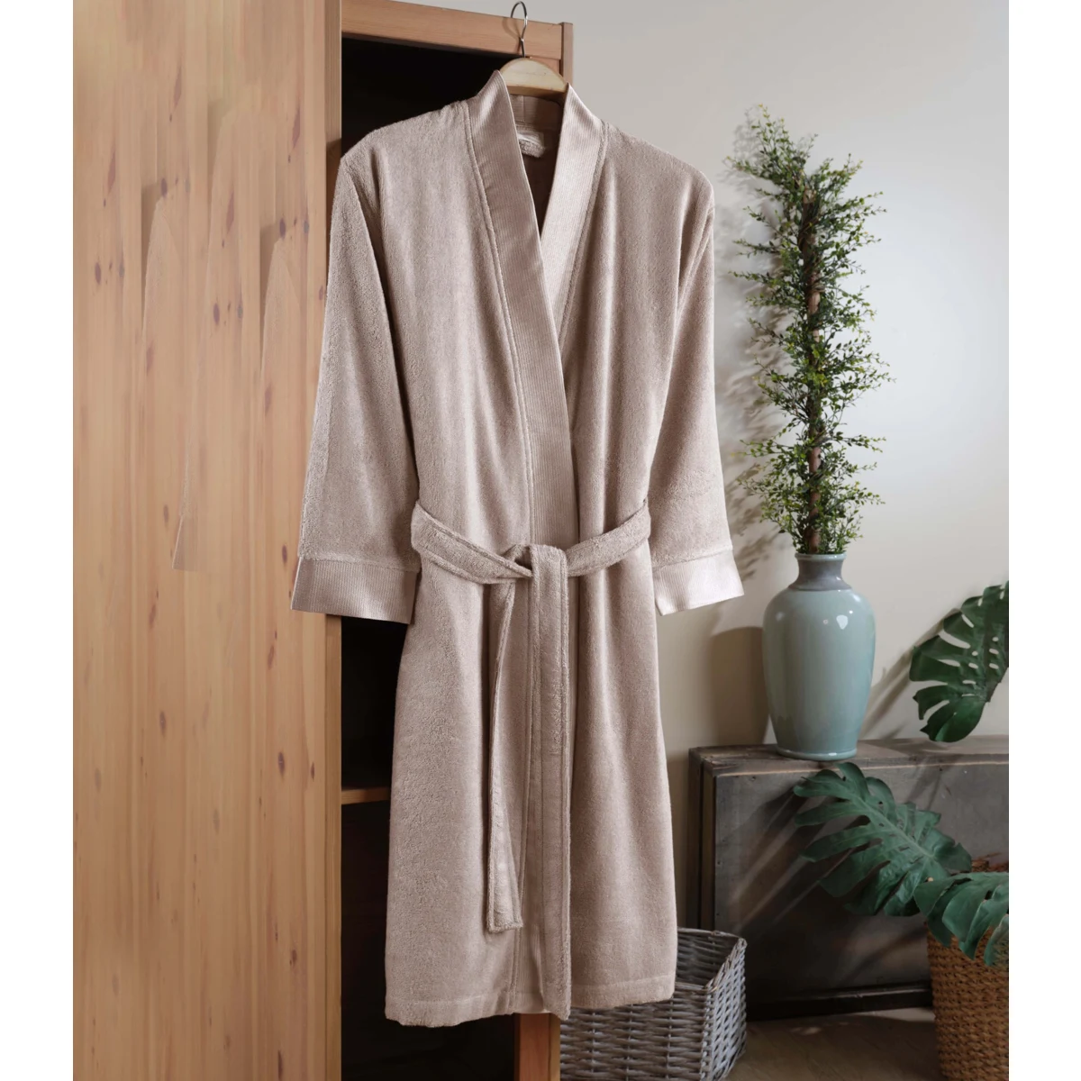 PURE BAMBOO KIMONO  BATHROBE  BEIGE  S/M