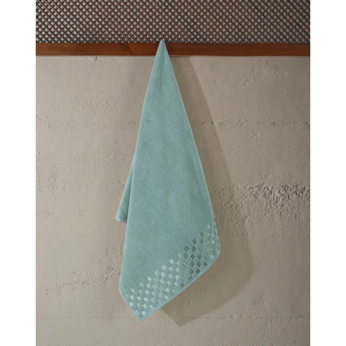 Manamo Checker Bath Towel Microcotton Cameo 75x150 cm