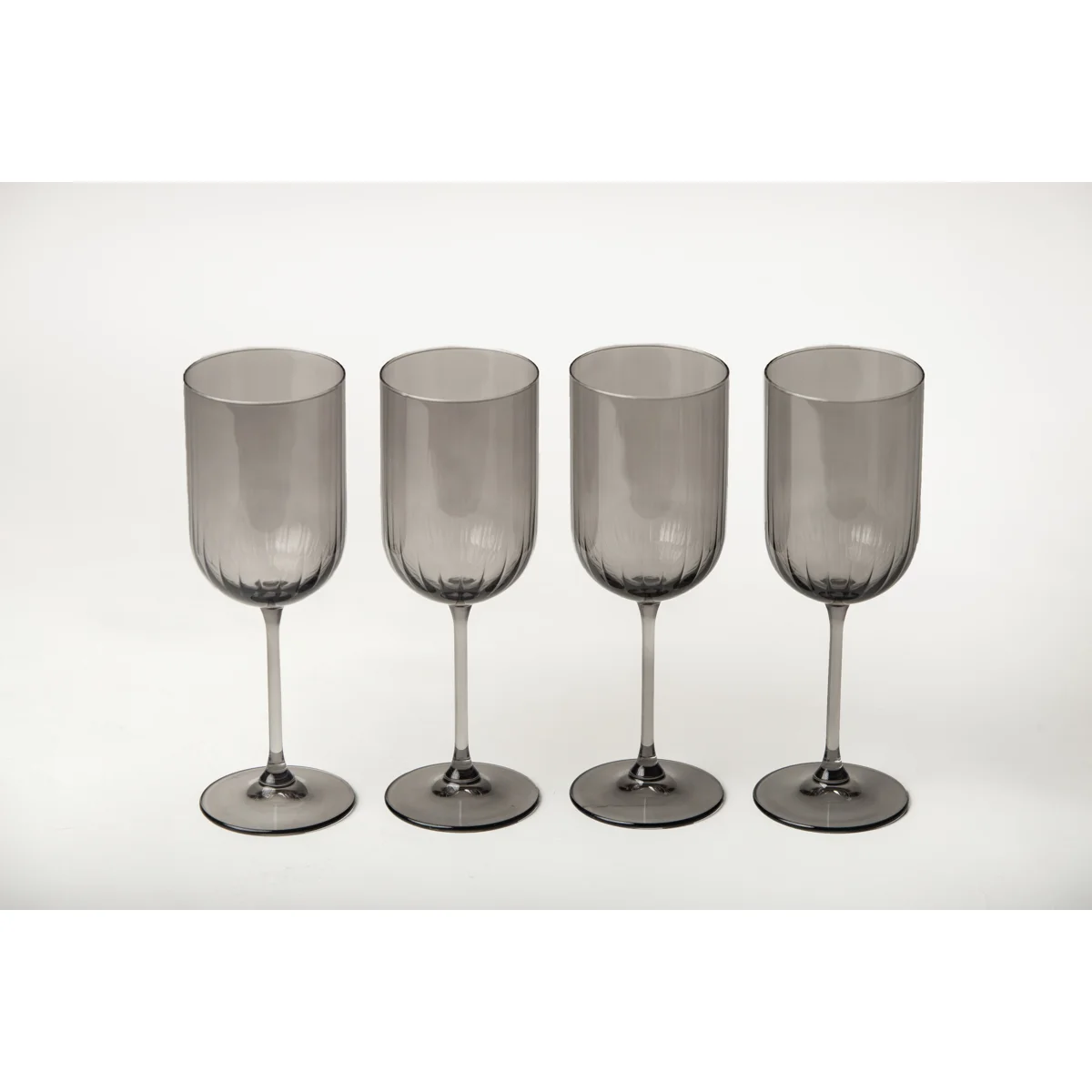 Manamo Adore Wine Glass Grey 410 cc × H 218 mm × Ø 75 mm