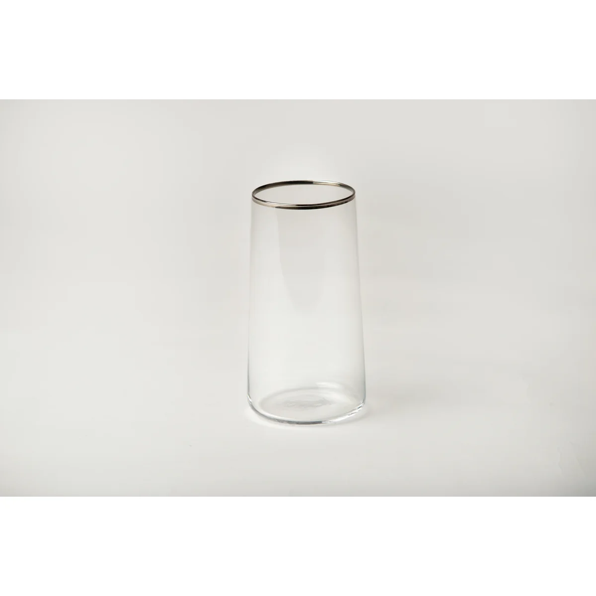 Manamo Avantgarde Cocktail Glass Transparent / Silver Rim 520 cc × H 150 mm × Ø 79 mm