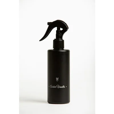 Manamo Amber Vanillla Room Sprey  Black 250 ml